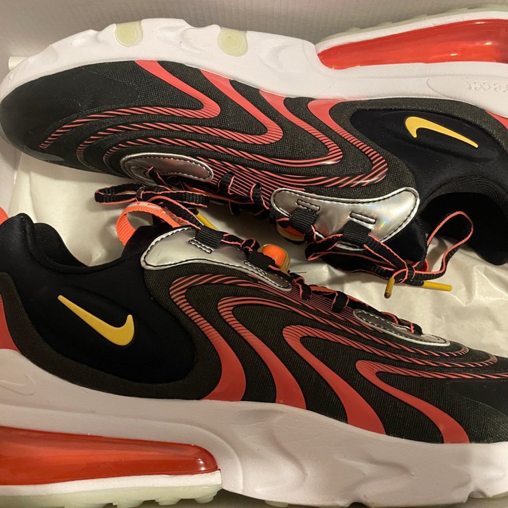 Nike Air Max 270 React Eng
Aliens
